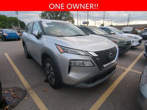 Used 2022 Nissan Rogue SV AWD/4WD image 3