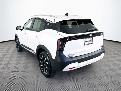 Certified 2026 Nissan Kicks SV w/ SV Premium Package AWD/4WD image 8