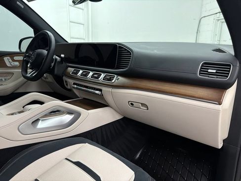 Certified 2026 Mercedes-Benz GLE 53 AMG 4MATIC image 33