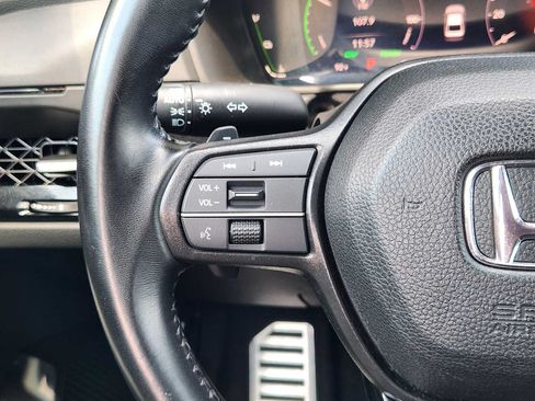Used 2023 Honda Accord Sport image 28