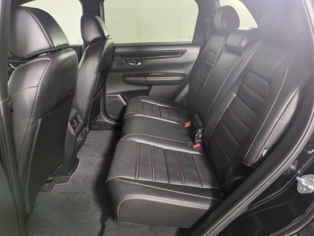 Certified 2025 Honda CR-V Sport-L image 31