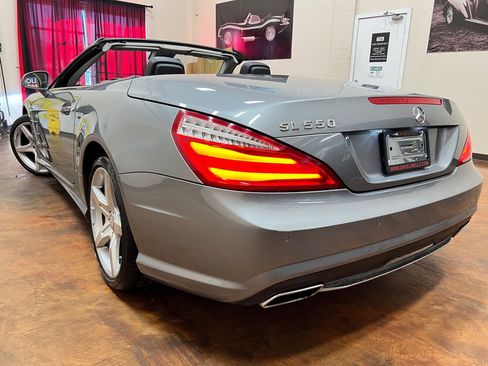 Used 2013 Mercedes-Benz SL 550 image 43