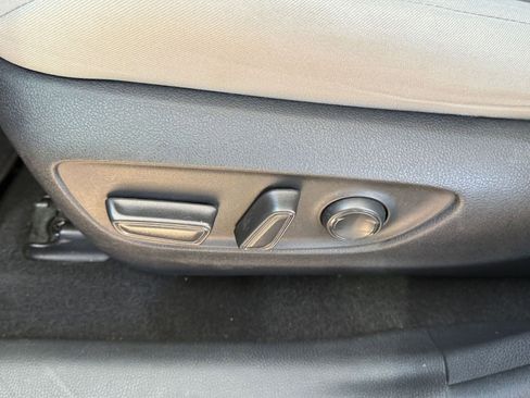 Used 2021 Toyota RAV4 XLE w/ Convenience Package image 23