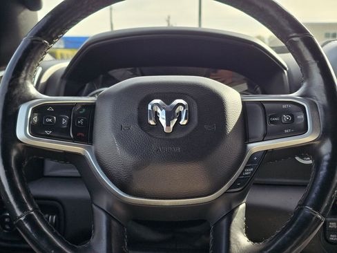 Used 2019 RAM 1500 Big Horn image 25