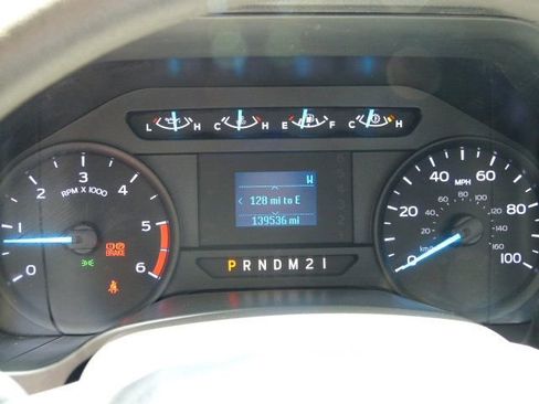 Used 2018 Ford F550 2WD Regular Cab Super Duty image 26