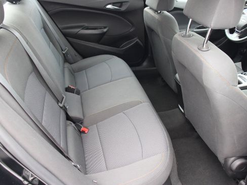 Used 2017 Chevrolet Cruze LS image 15