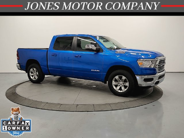 Used 2024 RAM 1500 Laramie AWD/4WD image 1