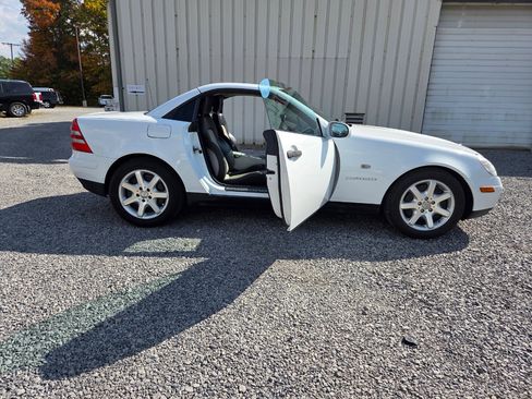 Used 1998 Mercedes-Benz SLK 230 image 6