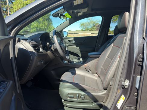 Used 2022 Chevrolet Equinox RS w/ RS Leather Package AWD/4WD image 26