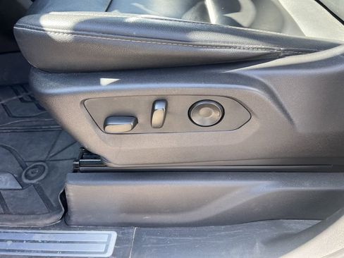 Certified 2024 Chevrolet Silverado 1500 RST w/ Dark Appearance Package image 16