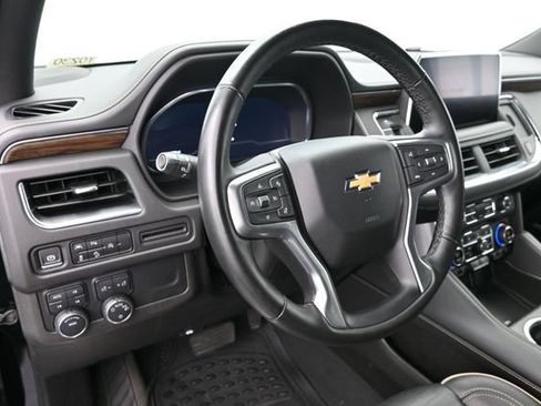 Used 2024 Chevrolet Tahoe Premier AWD/4WD image 23