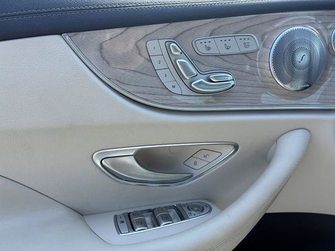 Used 2018 Mercedes-Benz E 400 Cabriolet image 6