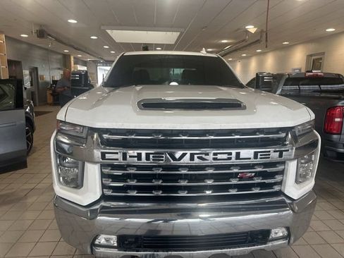 Used 2022 Chevrolet Silverado 2500 LTZ AWD/4WD image 9