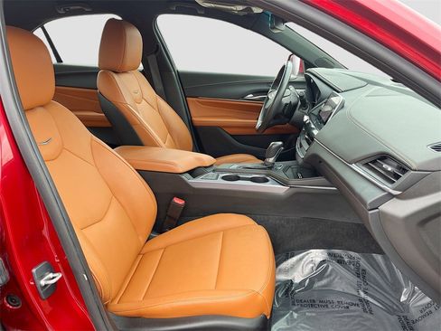 Used 2023 Cadillac CT4 Premium Luxury image 29