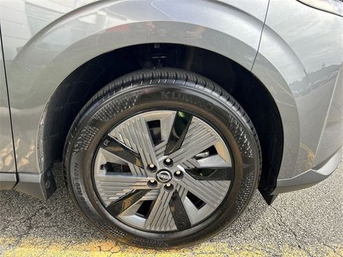 Certified 2025 Nissan Murano SL image 13