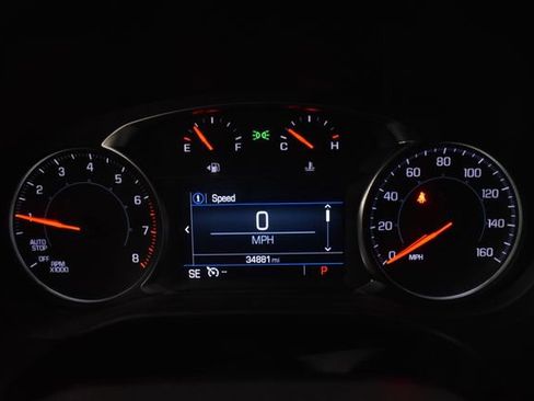 Used 2023 GMC Acadia SLE w/ Driver Convenience Package image 29