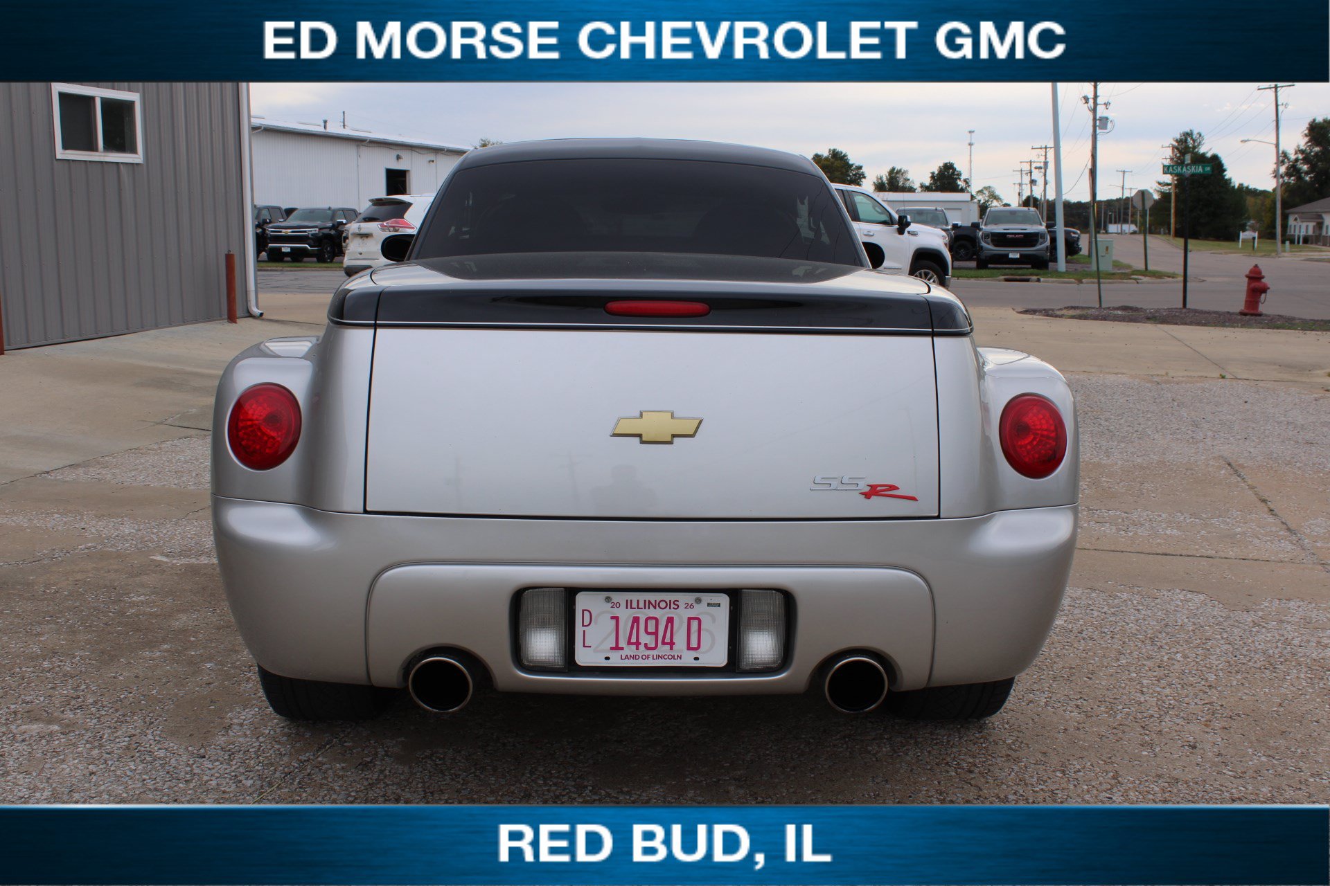 Used 2006 Chevrolet SSR w/ Preferred Equipment Group RWD image 17