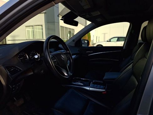 Used 2018 Acura MDX SH-AWD w/ Technology Package image 2