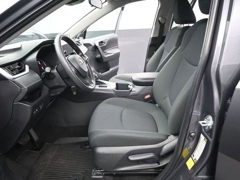 Used 2025 Toyota RAV4 LE image 11