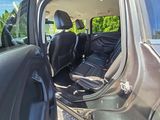 Used 2017 Ford Escape Titanium image 4