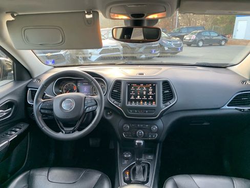 Used 2023 Jeep Cherokee Altitude Lux image 33