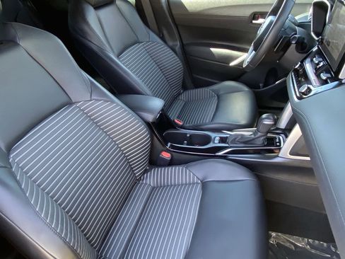 Certified 2023 Toyota Corolla Cross XSE w/ Convenience Package image 16