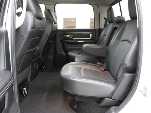 Used 2013 RAM 1500 Laramie w/ Convenience Group image 8