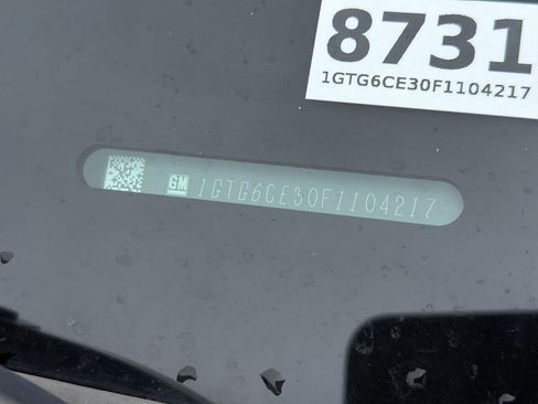 Used 2015 GMC Canyon SLT w/ LPO, Gearon Divider Package image 2