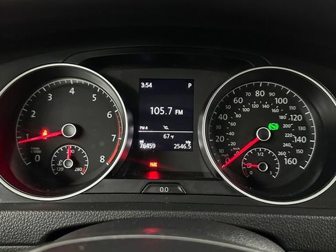 Used 2019 Volkswagen Golf Alltrack S AWD/4WD image 18