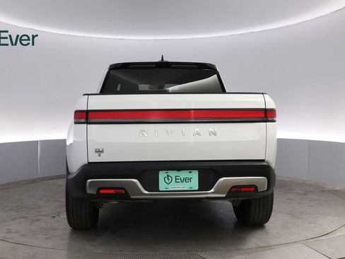 Used 2023 Rivian R1T Adventure image 15