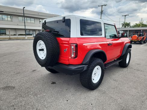 Used 2024 Ford Bronco Heritage Edition image 5