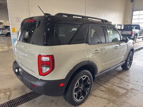 Used 2025 Ford Bronco Sport Outer Banks w/ Outer Banks Tech Package+ image 3