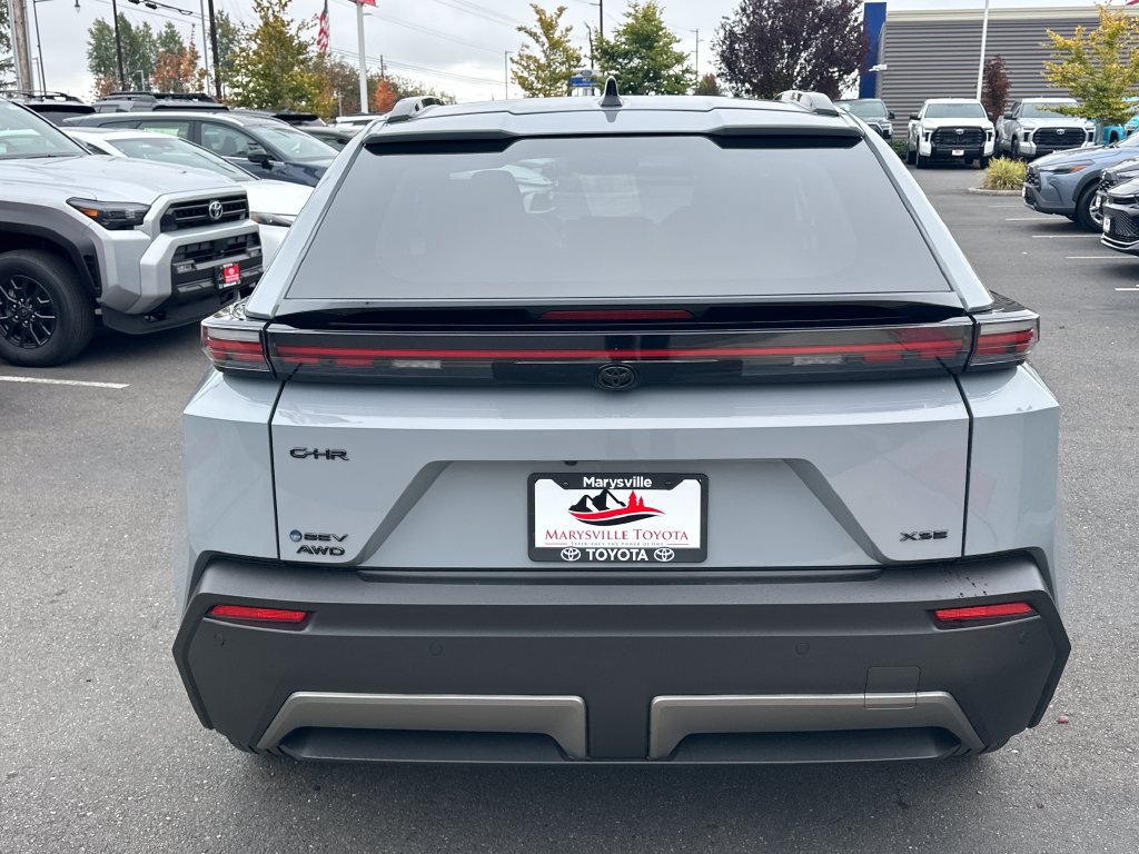 Used 2026 Toyota C-HR AWD/4WD image 4