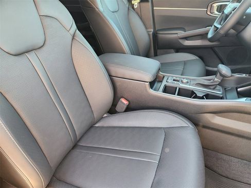 New 2026 Kia Sorento S image 10