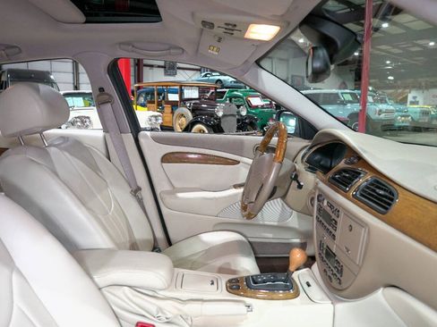 Used 2001 Jaguar S-TYPE 3.0 RWD image 39