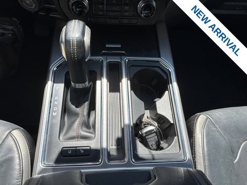 Used 2018 Ford F150 Platinum w/ Equipment Group 701A Luxury AWD/4WD image 27