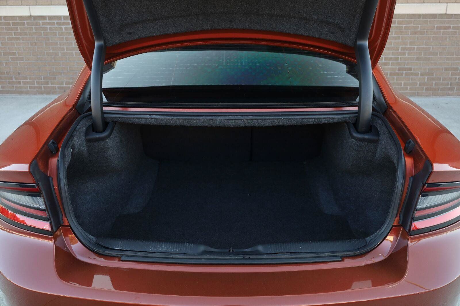 Used 2020 Dodge Charger Scat Pack RWD image 12