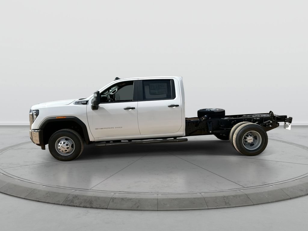 New 2026 GMC Sierra 3500 Pro w/ Convenience Package RWD image 5