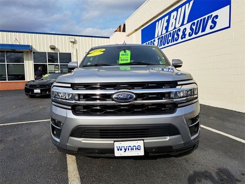 Used 2024 Ford Expedition Max Limited image 2
