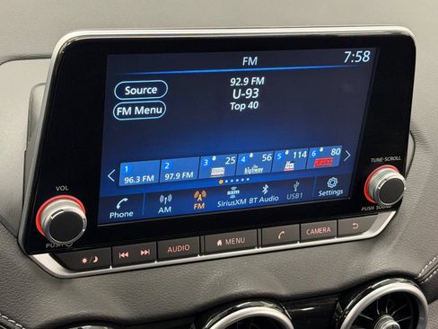 Used 2024 Nissan Sentra SV FWD image 18