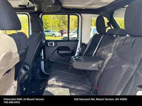 Used 2024 Jeep Wrangler Unlimited Rubicon 4xe image 25