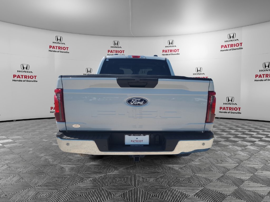 Used 2025 Ford F150 XLT w/ Equipment Group 301A Standard AWD/4WD image 4