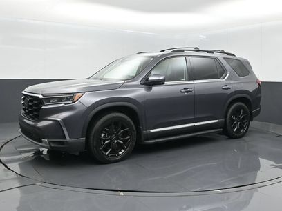 Certified 2025 Honda Pilot Touring