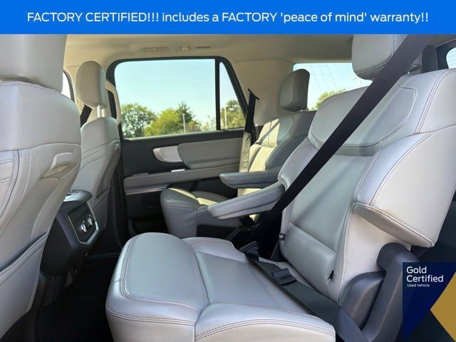 Used 2025 Ford Expedition Active AWD/4WD image 21