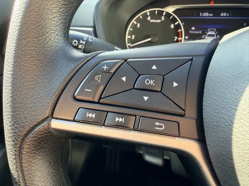 Used 2024 Nissan Altima 2.5 SV image 36