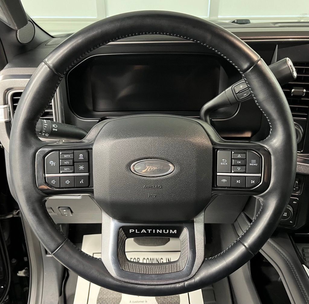 Used 2025 Ford F450 Platinum w/ FX4 Off-Road Package AWD/4WD image 27