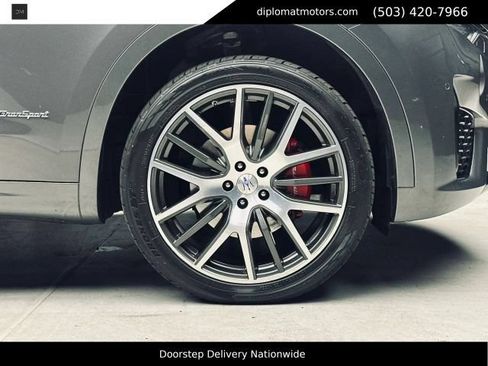 Used 2019 Maserati Levante GranSport AWD/4WD image 48