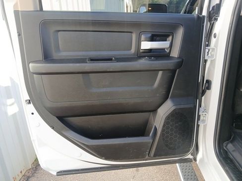 Used 2019 RAM 5500 Tradesman image 15