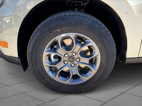 New 2025 Ford Maverick XLT w/ 4K Tow Package image 11