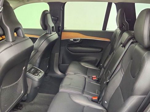 Used 2021 Volvo XC90 T6 Momentum AWD/4WD image 20